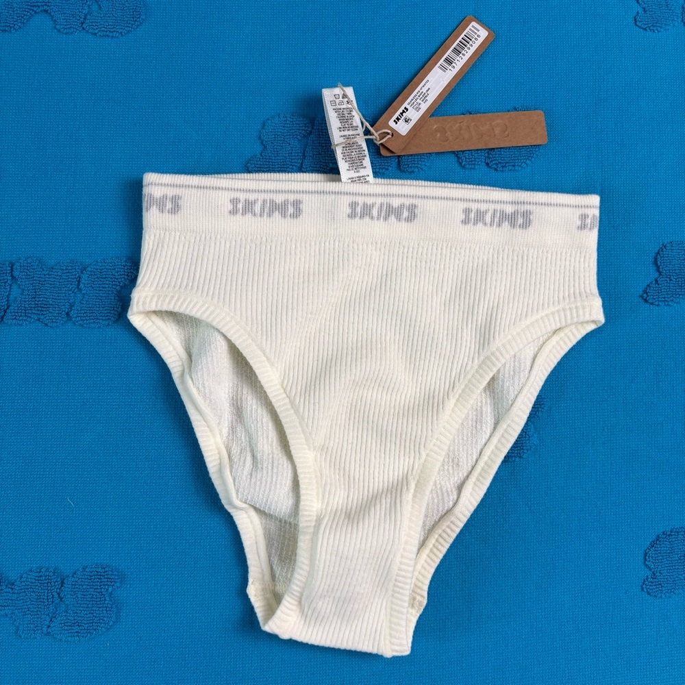 ✨ NWT SKIMS Seamless Rib High Leg Bikini | Marble | XXS ✨